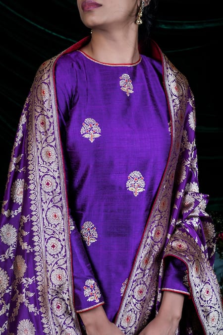 Shimai Jayachandra_Purple Silk Sequin, Marigold, Zari Round Embroidered Kurta And Pant Set _Online_at_Aza_Fashions