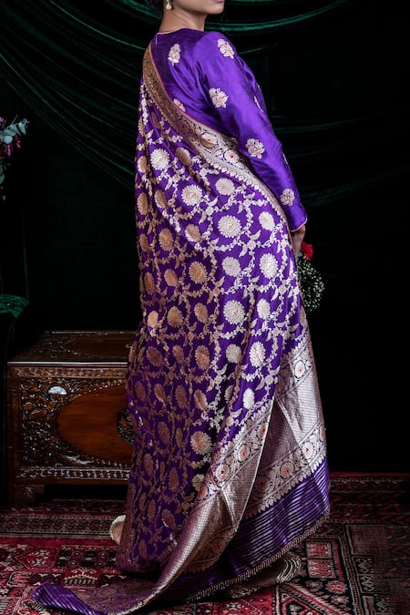 Buy_Shimai Jayachandra_Purple Banarasi Silk Floral, Marigold Woven Dupatta _Online_at_Aza_Fashions