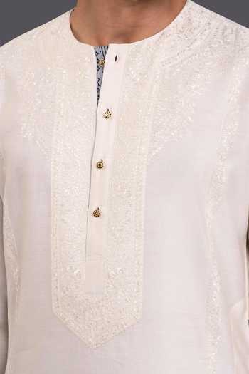 Raghavendra Rathore Jodhpur_Off White Silk Floral Aligarhi Embroidered Kurta_Online_at_Aza_Fashions