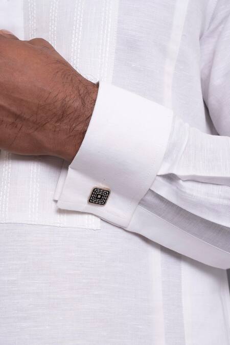 Shop_Raghavendra Rathore Jodhpur_White Cotton Linen Kurta_Online_at_Aza_Fashions