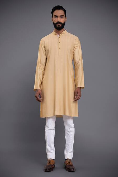 Raghavendra Rathore Jodhpur Gold Silk Plain Pintuck Kurta Online at Aza Fashions Raghavendra Rathore Jodhpur_Gold Silk Plain Pintuck Kurta_Online_at_Aza_Fashions