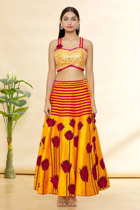 Shop_Rohini Bedi_Orange Silk, Rawsilk Machine And Hand Sweetheart Neck Embroidered Lehenga Set _Online_at_Aza_Fashions