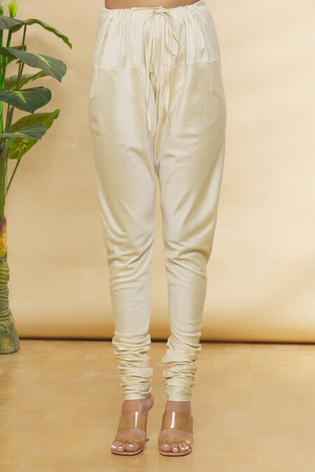 Shop_Rohini Bedi_Yellow Chanderi Applique And Hand Work Notched Embroidered Kurta Set _Online_at_Aza_Fashions