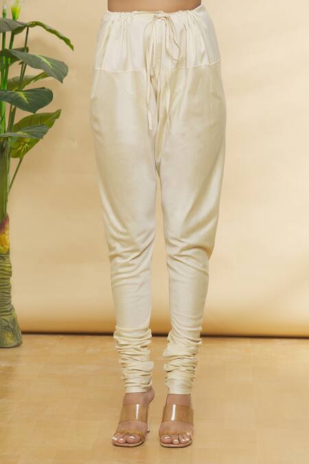 Shop_Rohini Bedi_Purple Chanderi Applique And Hand Work Notched Embroidered Kurta Set _Online_at_Aza_Fashions