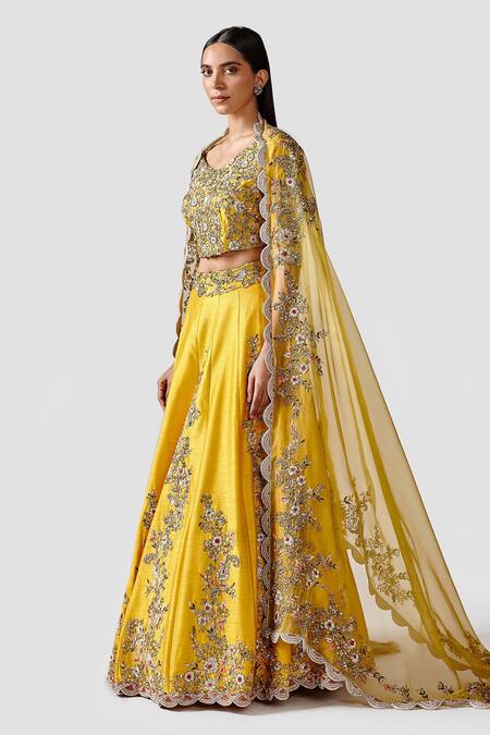 Swati Narula Yellow Dupatta Organza, Lehenga And Blouse Friya Hand Embroidered Bridal Set Online at Aza Fashions Swati Narula_Yellow Dupatta Organza, Lehenga And Blouse Friya Hand Embroidered Bridal Set _Online_at_Aza_Fashions