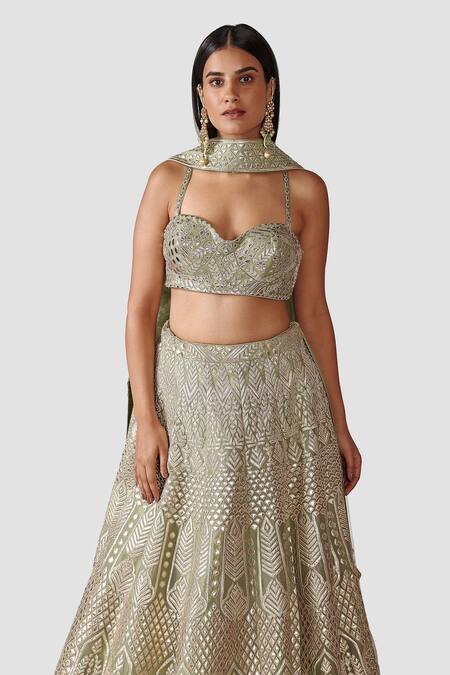 Buy Swati Narula Green Dupatta Net, Lehenga And Blouse Organza Leather Azar Bridal Set Online at Aza Fashions Buy_Swati Narula_Green Dupatta Net, Lehenga And Blouse Organza Leather Azar Bridal Set _Online_at_Aza_Fashions