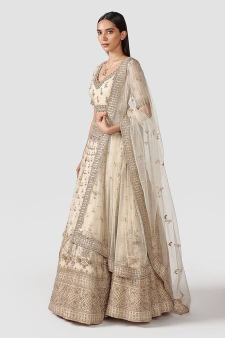 Swati Narula Ivory Dupatta Net, Lehenga And Blouse Organza Dua Hand Embroidered Bridal Set Online at Aza Fashions Swati Narula_Ivory Dupatta Net, Lehenga And Blouse Organza Dua Hand Embroidered Bridal Set _Online_at_Aza_Fashions