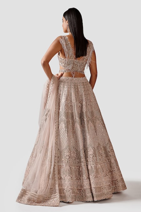 Shop Swati Narula Beige Organza Birds, Elephant And Mahnaz Hand Embroidered Bridal Lehenga Set at Aza Fashions Shop_Swati Narula_Beige Organza Birds, Elephant And Mahnaz Hand Embroidered Bridal Lehenga Set _at_Aza_Fashions