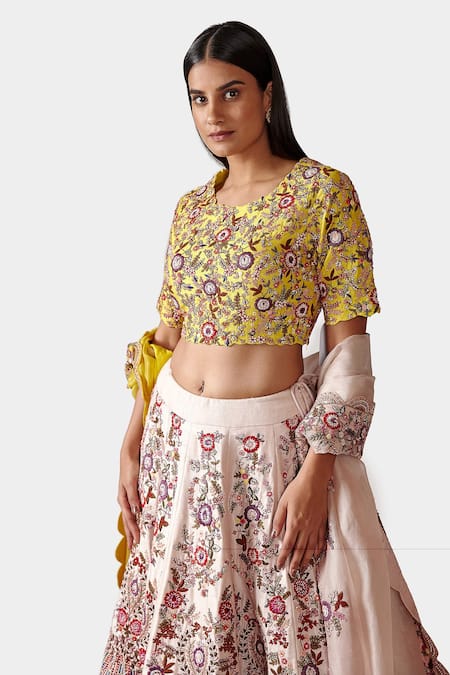Shop Swati Narula Ivory Silk Floral Motifs Round Iman Hand Embroidered Bridal Lehenga Set Online at Aza Fashions Shop_Swati Narula_Ivory Silk Floral Motifs Round Iman Hand Embroidered Bridal Lehenga Set _Online_at_Aza_Fashions