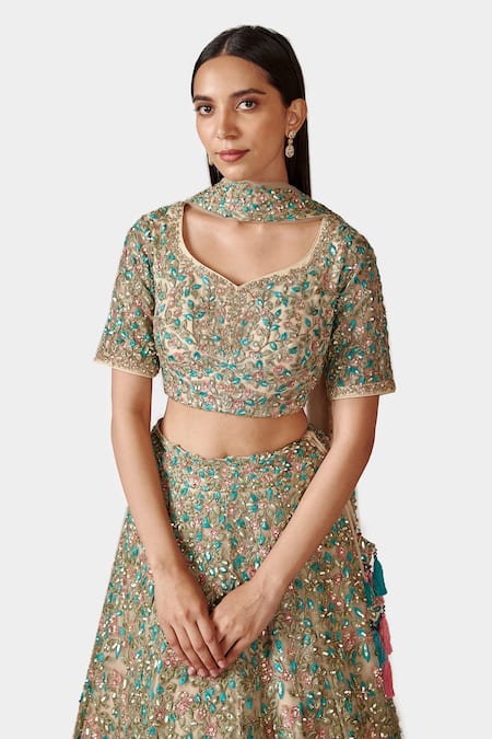 Buy_Swati Narula_Green Dupatta , Lehenga And Blouse Hena Garden Embroidered Bridal Set _Online_at_Aza_Fashions