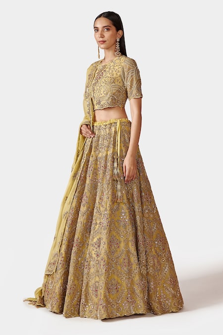 Swati Narula Yellow Organza Floral Motifs Round Nazam Embroidered Bridal Lehenga Set Online at Aza Fashions Swati Narula_Yellow Organza Floral Motifs Round Nazam Embroidered Bridal Lehenga Set _Online_at_Aza_Fashions