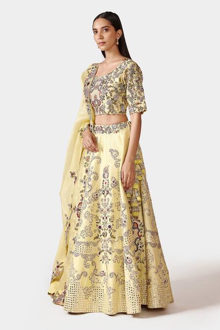 Swati Narula Yellow Raw Silk And Organza Gota Patti, Moti Shazma Embroidered Bridal Lehenga Set Online at Aza Fashions Swati Narula_Yellow Raw Silk And Organza Gota Patti, Moti Shazma Embroidered Bridal Lehenga Set _Online_at_Aza_Fashions