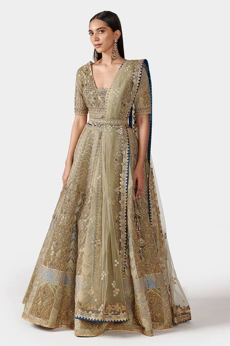 Swati Narula_Green Dupatta Net, Lehenga And Blouse Nazaneen Hand Embroidered Bridal Set _Online_at_Aza_Fashions