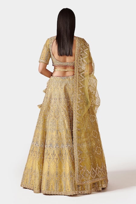 Swati Narula Nohreen Hand Embroidered Bridal Lehenga Set 