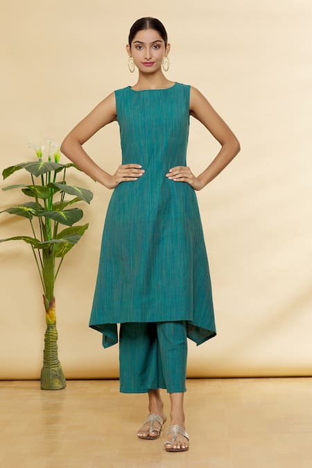 fcity.in - Straight Kurti With Palazzo For Women And Black / Aakarsha  Graceful