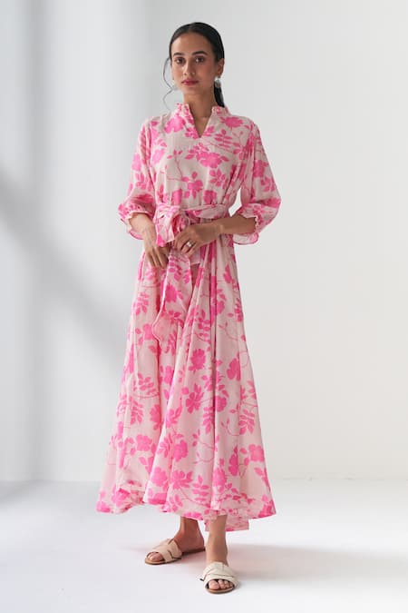 Negra Elegante Lovestruck Floral Print Dress 
