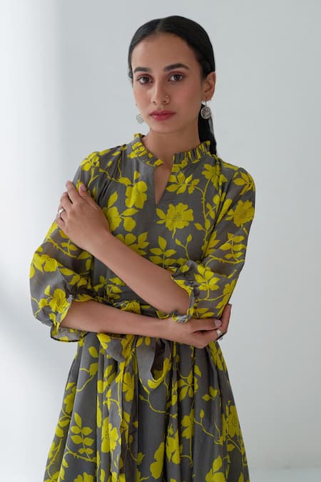 Shop Negra Elegante Grey Cotton Silk Floral Mandarin Collar Lovestruck Print Dress Online at Aza Fashions Shop_Negra Elegante_Grey Cotton Silk Floral Mandarin Collar Lovestruck Print Dress _Online_at_Aza_Fashions