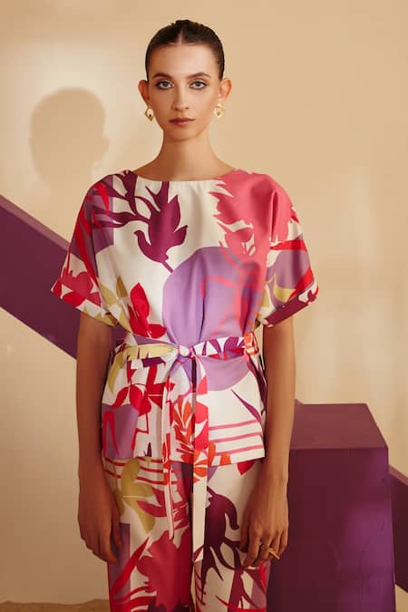 Zosia White Luxury Crepe Floral Motifs Straight Botanical Print Top And Pant Set at Aza Fashions Zosia_White Luxury Crepe Floral Motifs Straight Botanical Print Top And Pant Set_at_Aza_Fashions