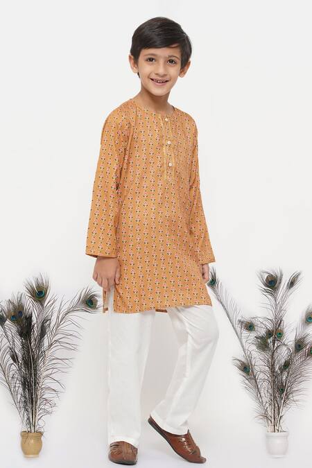 Little Bansi_Orange , Satin Pearls, Gota Patti Floral Print Kurta Set _Online_at_Aza_Fashions