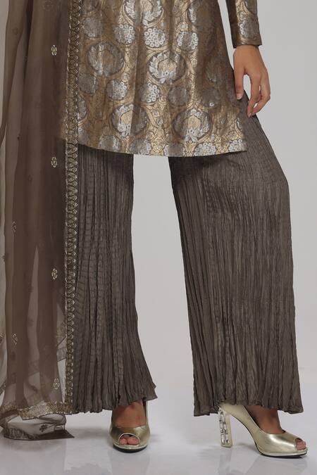Buy Chhaya Mehrotra Grey Dupatta Organza, Kurta Banarasi Brocade, Pant Crushed Habutai Silk Set Online at Aza Fashions Buy_Chhaya Mehrotra_Grey Dupatta Organza, Kurta Banarasi Brocade, Pant Crushed Habutai Silk Set _Online_at_Aza_Fashions