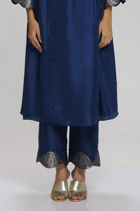 Chhaya Mehrotra_Blue Habutai Silk, Brocade Floral Keyhole Kurta And Pant Set _Online_at_Aza_Fashions