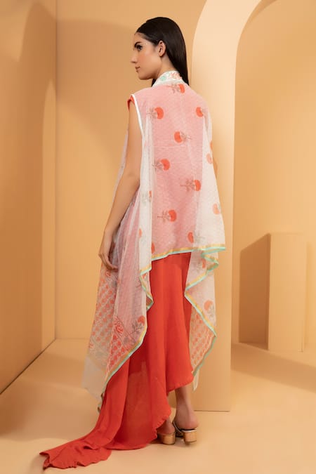 Shop Tarini Vij Orange Kurta - Crush Mul Cape - Kotta Floral Cape Nazma Printed And Draped at Aza Fashions Shop_Tarini Vij_Orange Kurta - Crush Mul Cape - Kotta Floral Cape Nazma Printed And Draped _at_Aza_Fashions