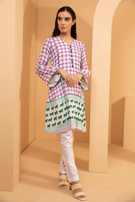 Tarini Vij Multi Color Cotton Chevron, Animal V Neck Zarah Printed Kurta And Pant Set 