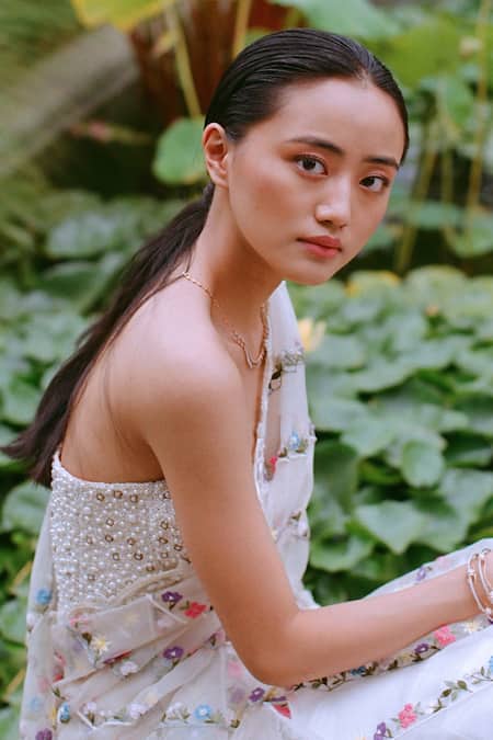 Shop Archana Rao Ivory Silk Organza Embroidered Floral Bloom Saree Online at Aza Fashions Shop_Archana Rao_Ivory Silk Organza Embroidered Floral Bloom Saree _Online_at_Aza_Fashions