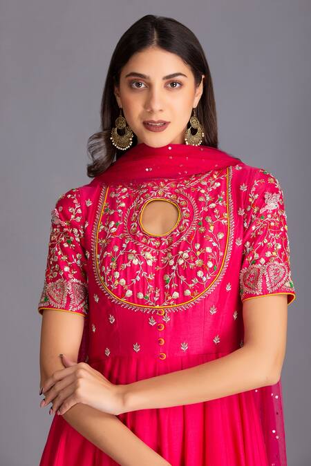 House Of Tushaom Pink Chanderi Silk And Tulle Embroidery Sequin Anarkali With Dupatta at Aza Fashions House Of Tushaom_Pink Chanderi Silk And Tulle Embroidery Sequin Anarkali With Dupatta _at_Aza_Fashions
