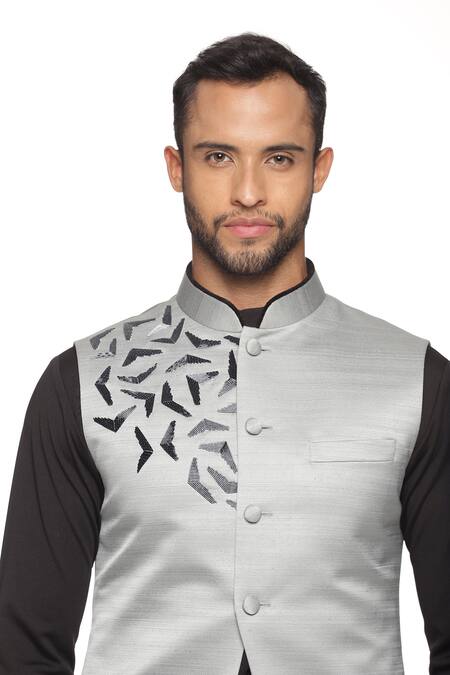 Shop_Paresh Lamba Signatures_Black Polyester Silk Hand Embroidery Asymmetric Bundi And Kurta Set  _Online_at_Aza_Fashions