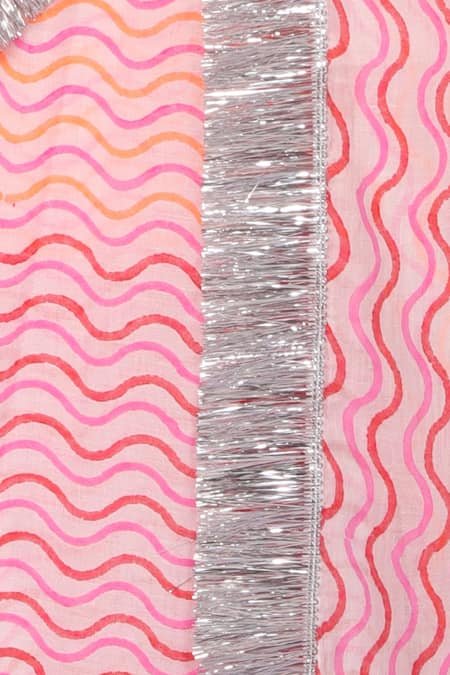 Anita Kanwal Multi Color Mulmul Printed Leheriya Saree at Aza Fashions Anita Kanwal_Multi Color Mulmul Printed Leheriya Saree _at_Aza_Fashions