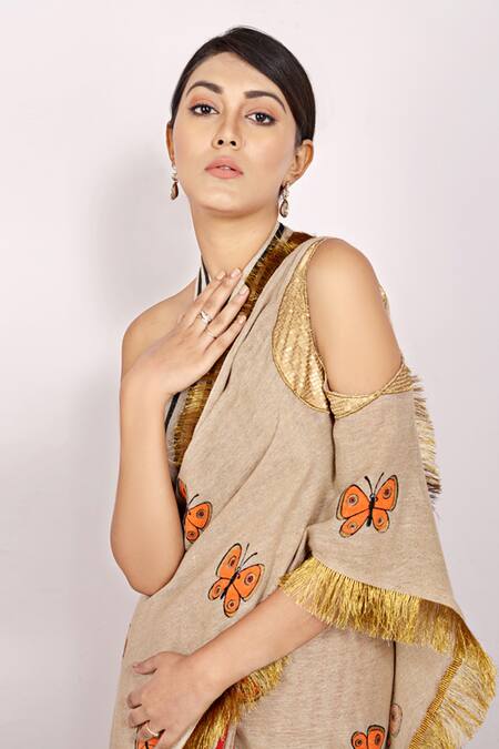 Shop Anita Kanwal Beige Handloom Jute Butterfly, Stripes Printed Saree Online at Aza Fashions Shop_Anita Kanwal_Beige Handloom Jute Butterfly, Stripes Printed Saree _Online_at_Aza_Fashions