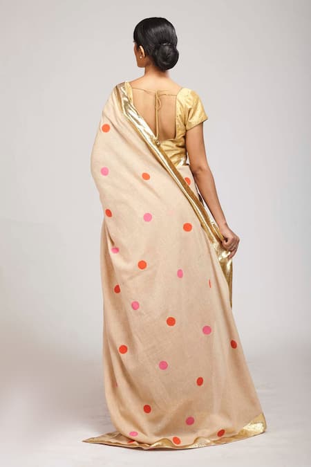 Shop Anita Kanwal Beige Handloom Jute Polka Dot Print Saree at Aza Fashions Shop_Anita Kanwal_Beige Handloom Jute Polka Dot Print Saree _at_Aza_Fashions