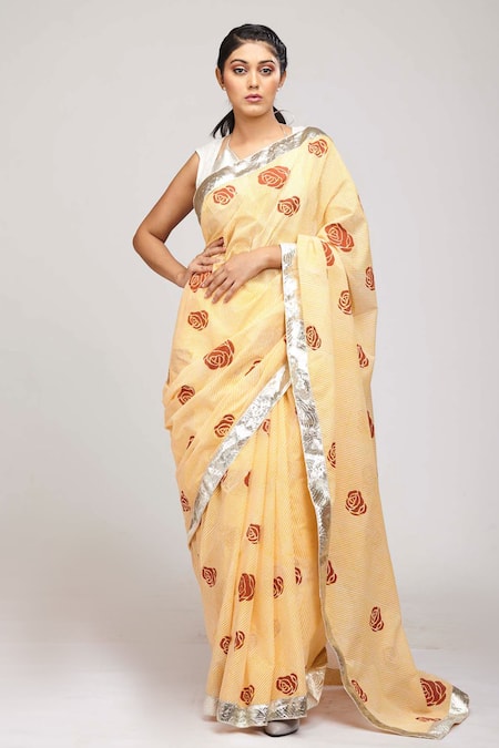 Anita Kanwal Floral Print Saree 