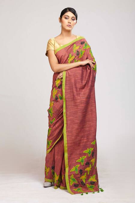 Anita Kanwal_Magenta Handloom Cotton Bird Panchi Print Saree _Online_at_Aza_Fashions