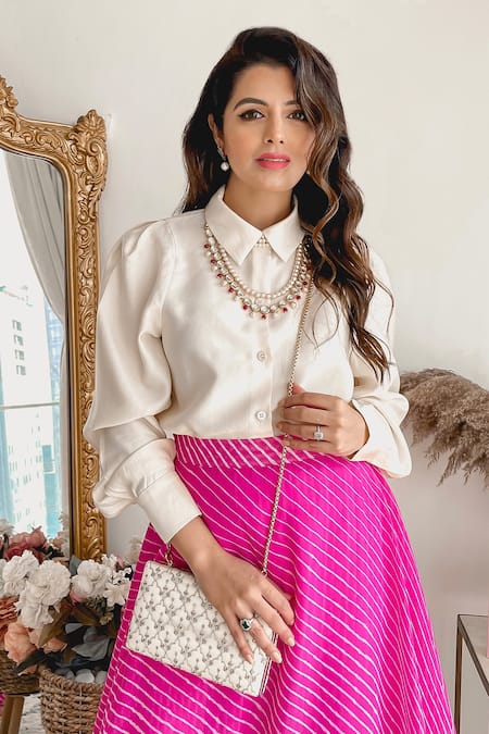 Amyra Cream Embroidery Anya Box Clutch With Sling 