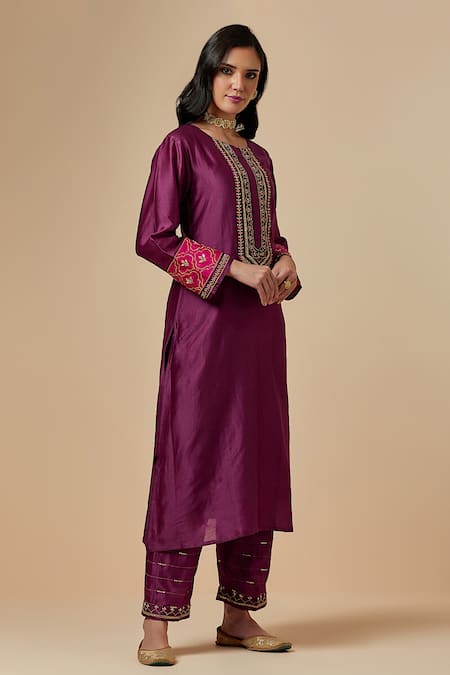 Anantaa By Roohi_Wine Silk Chanderi Floral Round Kurta _Online_at_Aza_Fashions