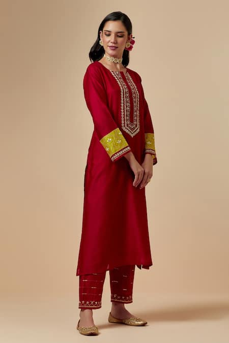 Anantaa By Roohi_Red Silk Chanderi Floral Round Kurta _Online_at_Aza_Fashions