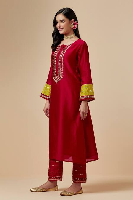 Buy_Anantaa By Roohi_Red Silk Chanderi Floral Round Kurta _Online_at_Aza_Fashions