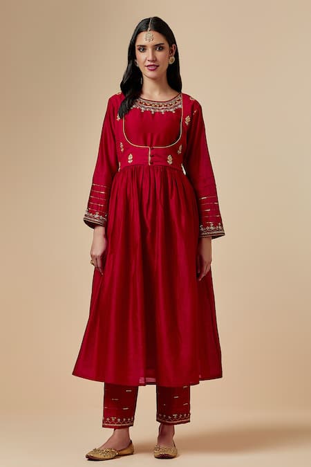 Anantaa by Roohi Silk Chanderi Gathered Kurta 