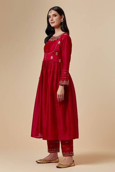 Buy Anantaa By Roohi Red Silk Chanderi Floral Round Gathered Kurta Online at Aza Fashions Buy_Anantaa By Roohi_Red Silk Chanderi Floral Round Gathered Kurta _Online_at_Aza_Fashions