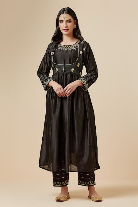 Anantaa By Roohi Silk Chanderi Gathered Kurta