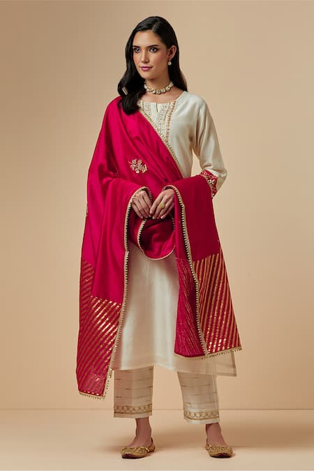 Anantaa by Roohi Silk Chanderi Embroidered Dupatta 