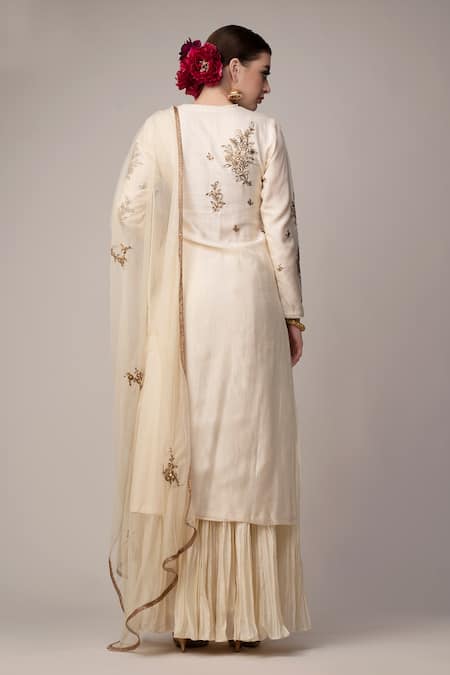 Shop_Joy Mitra_Cream Kurta And Skirt Chanderi Embroidered Floral Round Set _at_Aza_Fashions