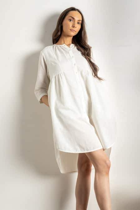 Buy Doodlage White Upcycled Cotton Notched Naomi Dress Online at Aza Fashions Buy_Doodlage_White Upcycled Cotton Notched Naomi Dress _Online_at_Aza_Fashions