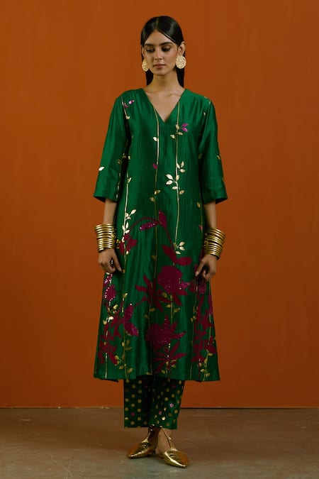 Label Earthen Haritsundari Kurta & Pant Set 