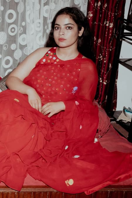 Label Earthen_Red Chiffon Embroidery Floral Motif Saree Set For Kids_at_Aza_Fashions