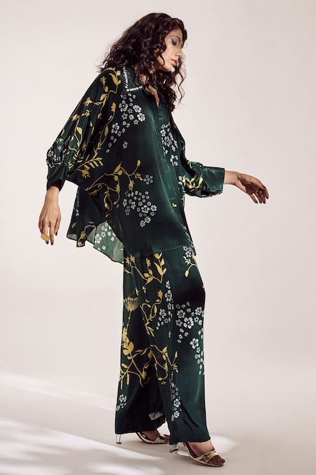 Amka_Green Crepe Azo Free Sustainable Ink Dye Spread Jordan Embroidered Pant Set _Online_at_Aza_Fashions