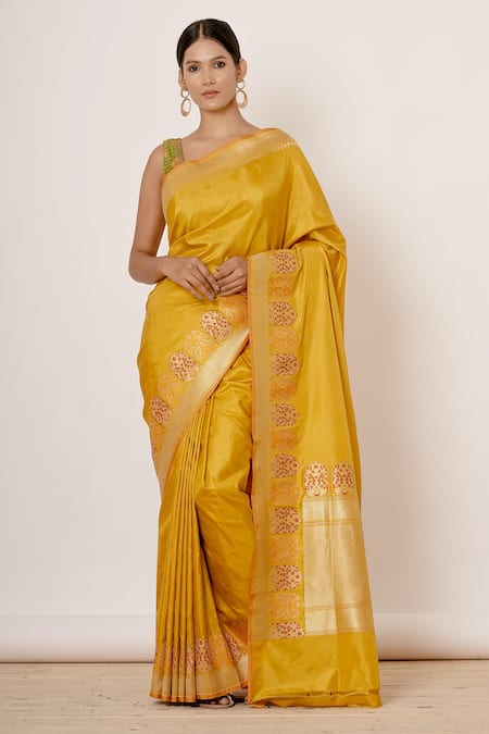 AHARIN INDIA  Pure Banarasi Silk Saree With Blouse 