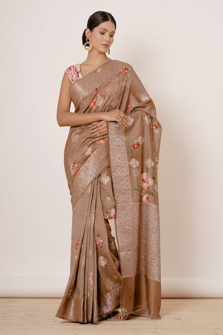 Aharin Gold Pure Banarasi Silk Lining Cotton And Shantoon Woven & Saree With Blouse